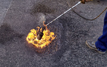 Waltham St Lawrence flat roofing repairs